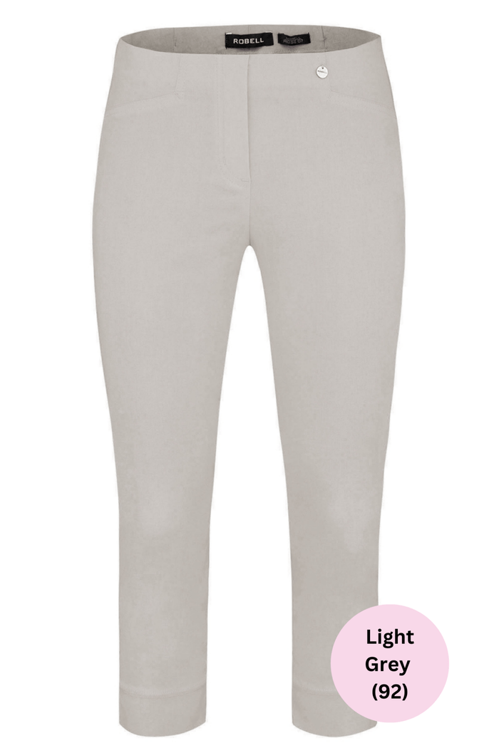 Light Grey (92) / 6