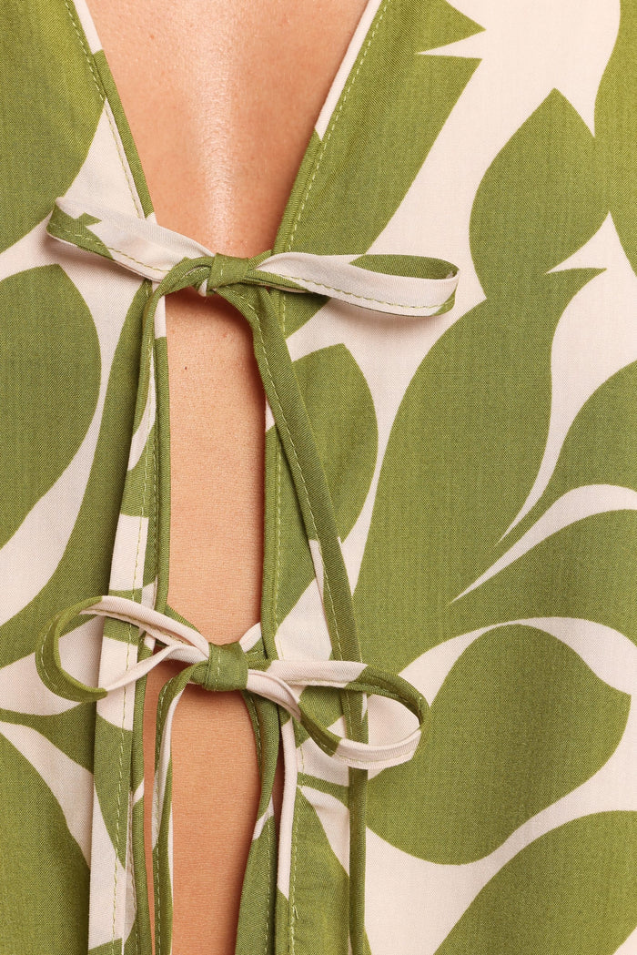 Petal and Pup USA TOPS Valia Tie Top - Green Floral