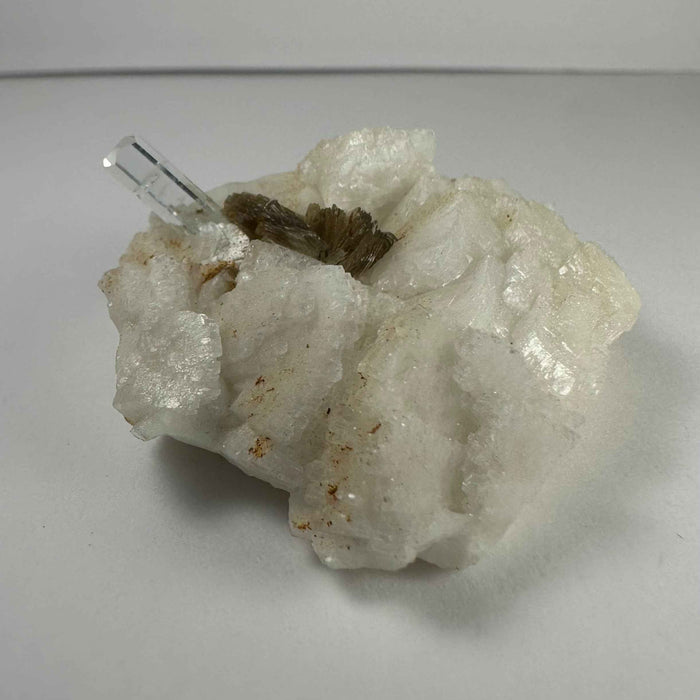 Aquamarine on Albite with Muscovite from Shigar Valley, Skardu, Pakistan
