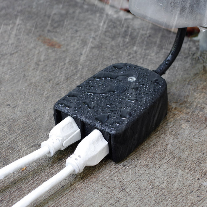 Aluratek eco4life SmartHome WiFi Outdoor Dual-Plug lifestyle Waterproof