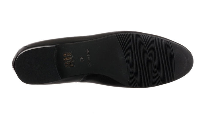 Eva Lampone Black - Crispins Shoes